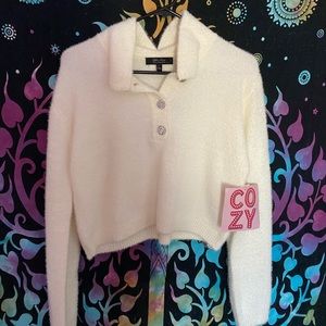 White long sleeve sweater